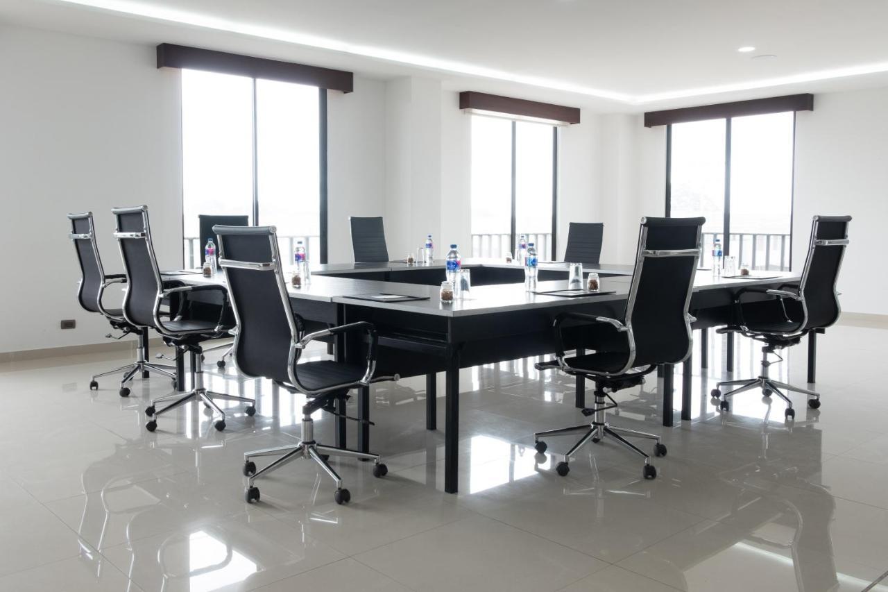 Reec Machala By Oro Verde Hotels Dış mekan fotoğraf